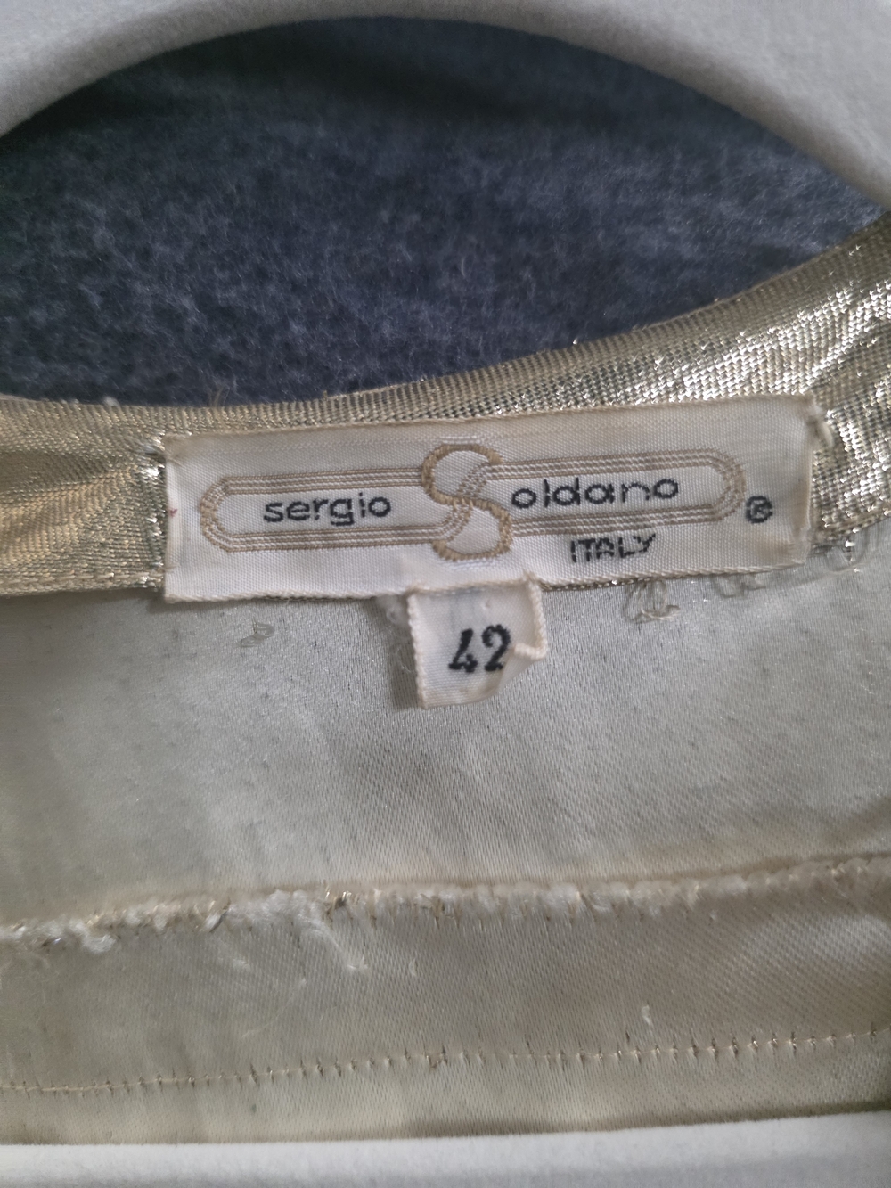 Metallic Gold Open-Front Blazer Jacket - Picture 4 of 5